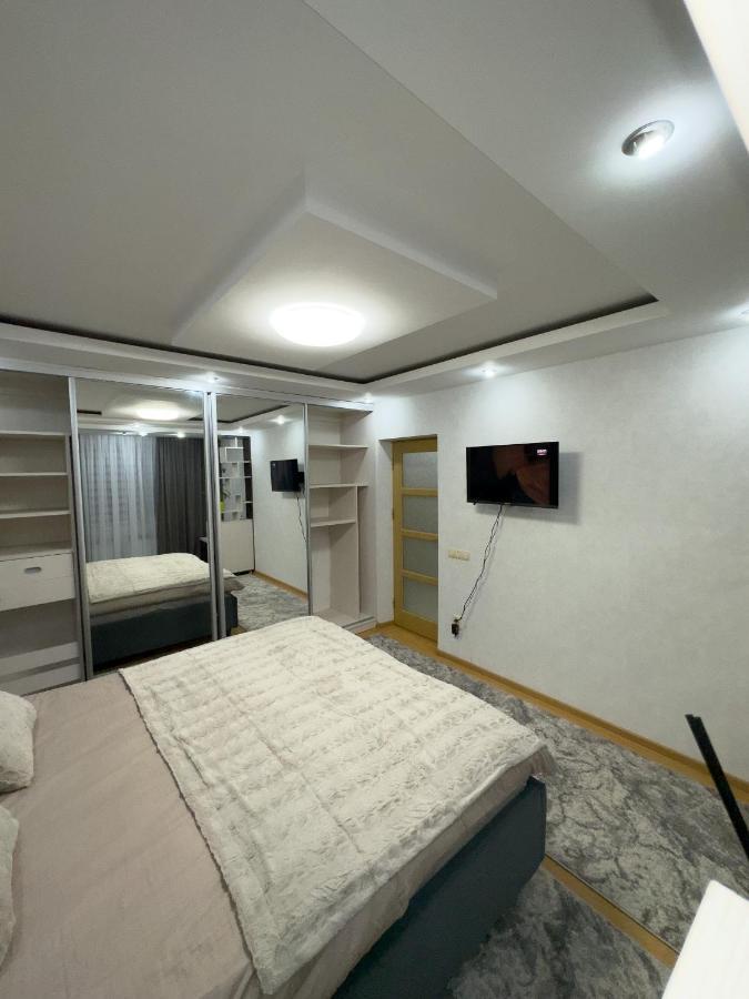 Grandstay Apartments คีชีเนา ภายนอก รูปภาพ